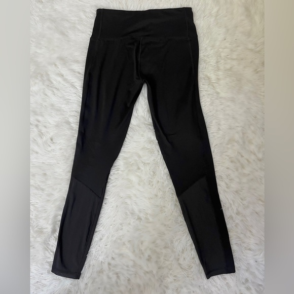 Puma Leggings With Mesh Panels - Picture 2 of 3